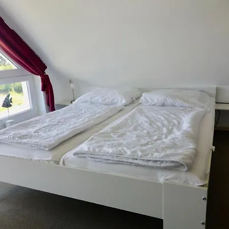 Strandlaeufer Og * Boltenhagen (Ostseebad)